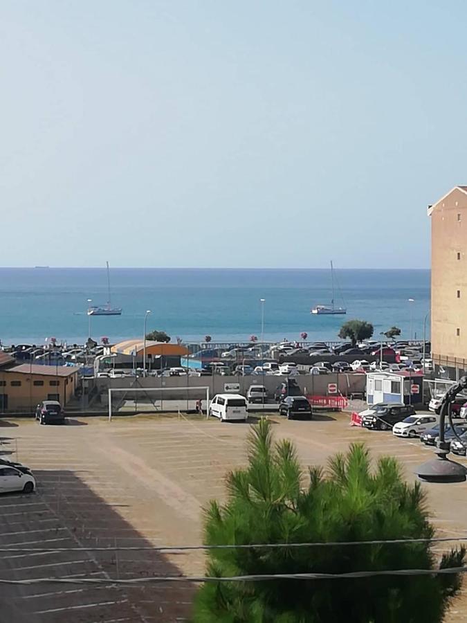 Suite Roma Cefalu Bagian luar foto