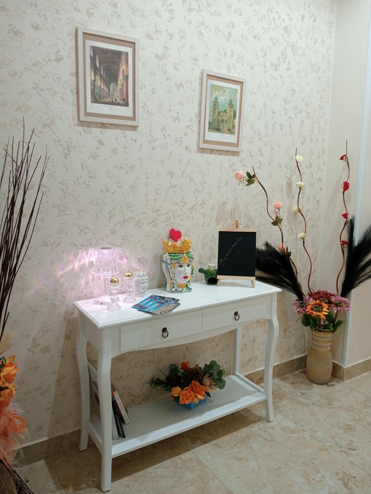 Suite Roma Cefalu Bagian luar foto