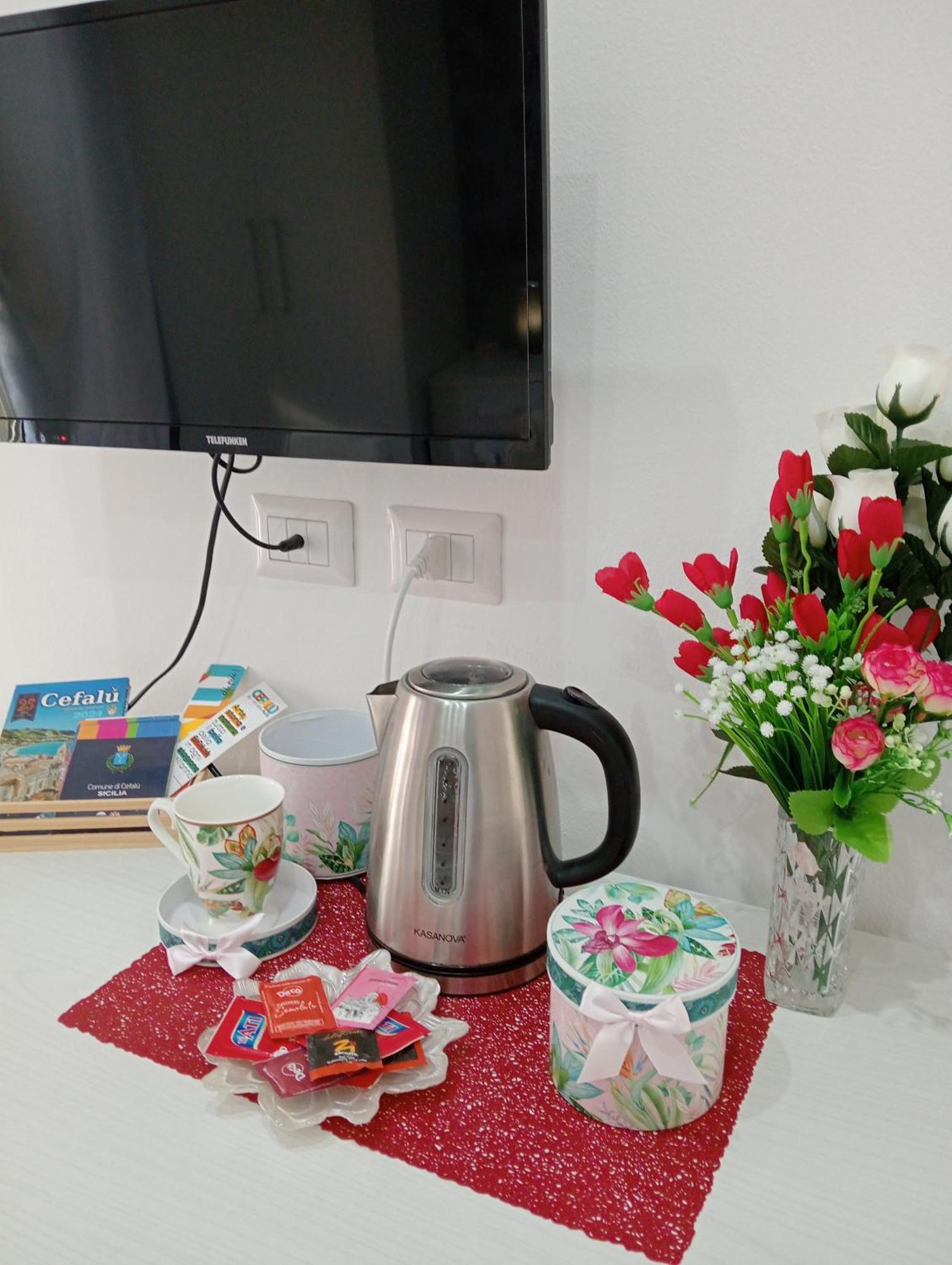 Suite Roma Cefalu Bagian luar foto
